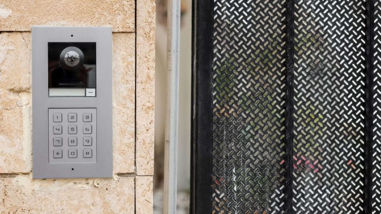 videoportero instalado por Thelecer en Eibar